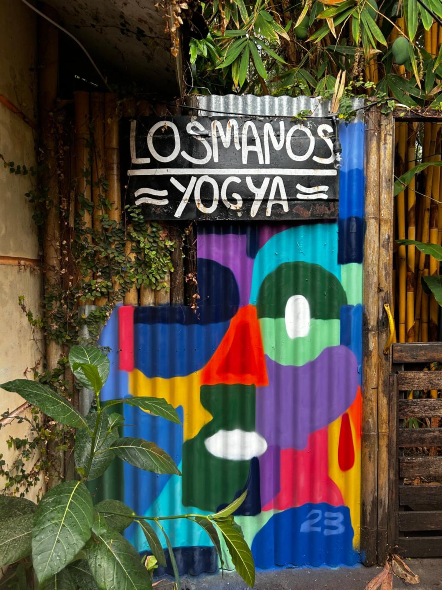 Losmanos Hostel Джок'якарта Екстер'єр фото