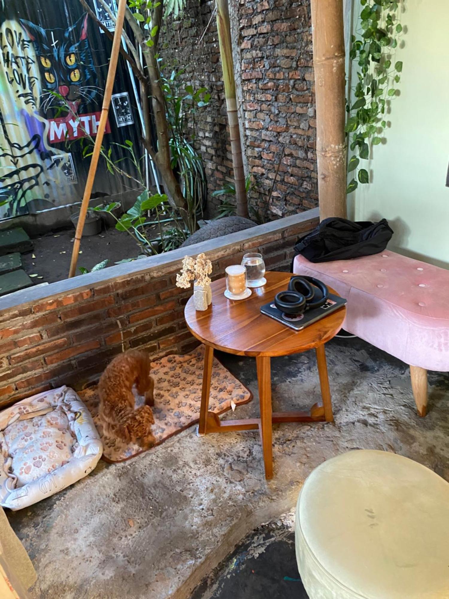 Losmanos Hostel Джок'якарта Екстер'єр фото