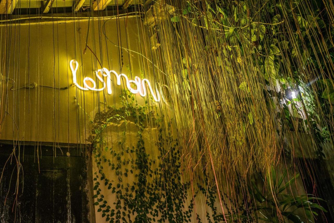 Losmanos Hostel Джок'якарта Екстер'єр фото